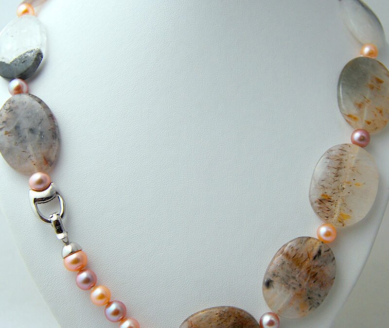 Collier nacre et perles d’eau douce