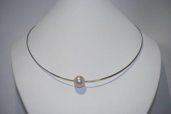 mc-bijoux-photo-collier-perle-rosé