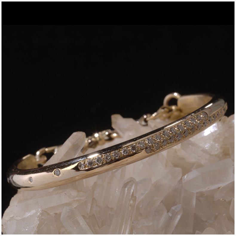 photo-bracelet-or-jaune-diamants-ref-802